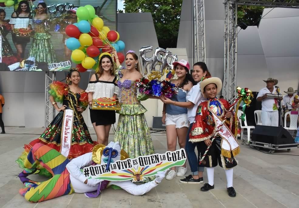 Los niños salvaguardan nuestras tradiciones con el Semillero del Carnaval
