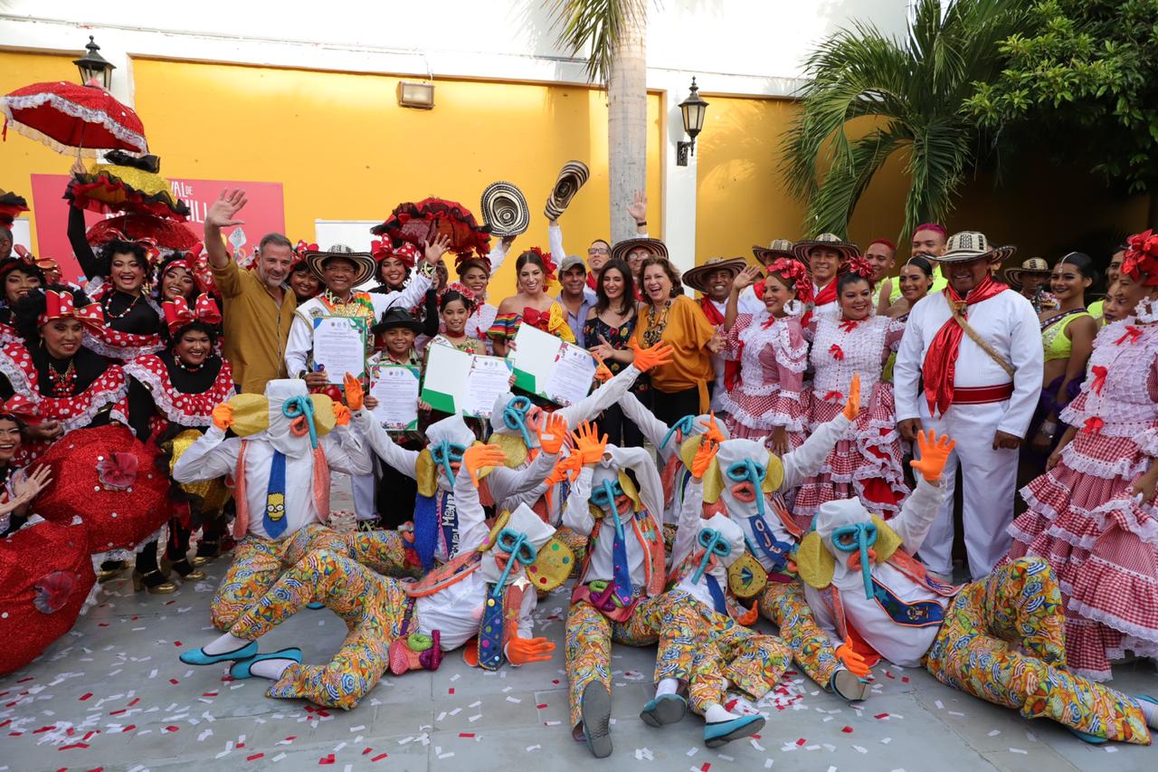 En Casa del Carnaval, epicentro de la cultura, Reyes del Carnaval recibieron decretos
