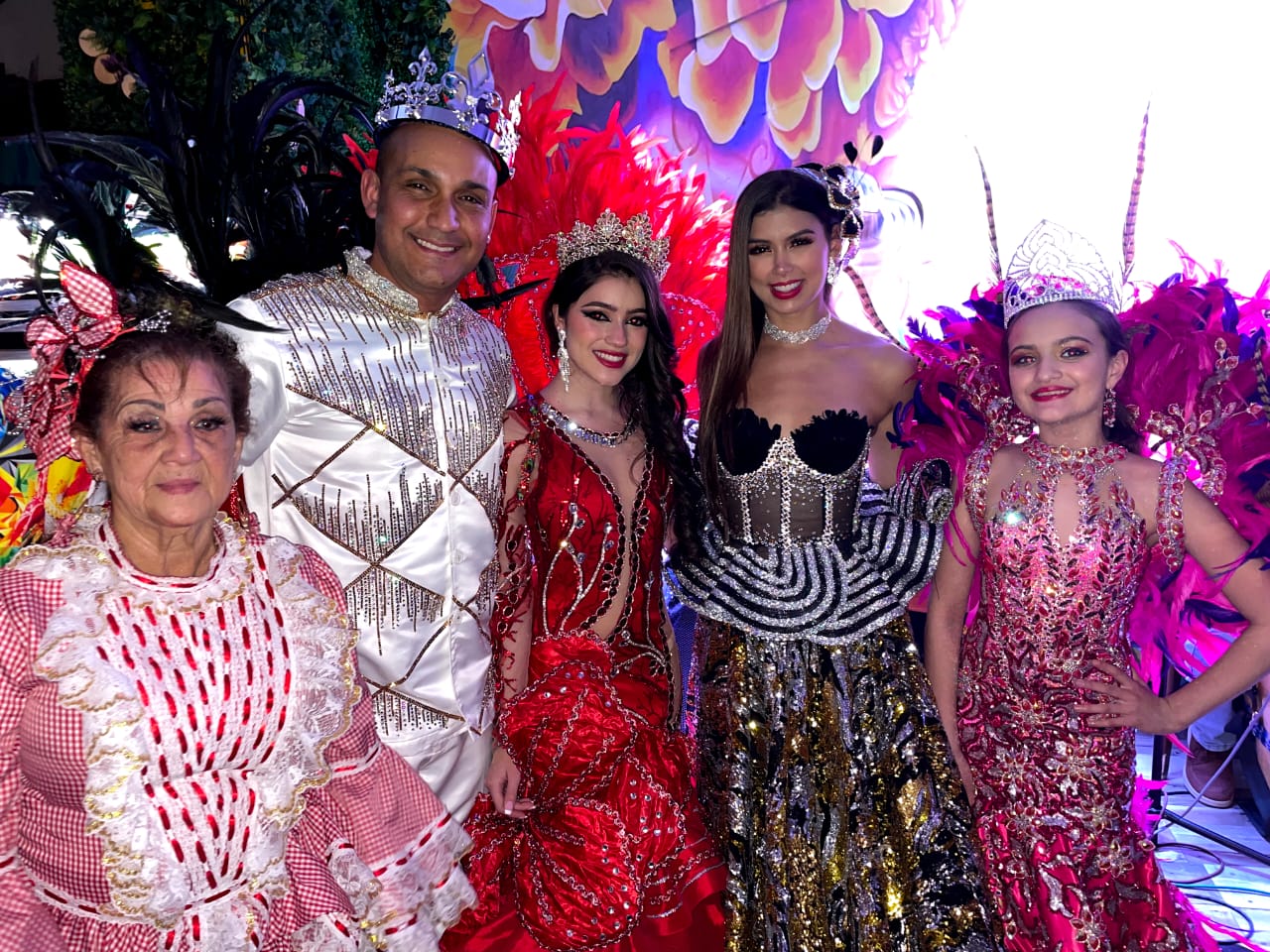Valeria Charris dio apertura al Carnaval en Nueva York, con coronación de sus Reyes